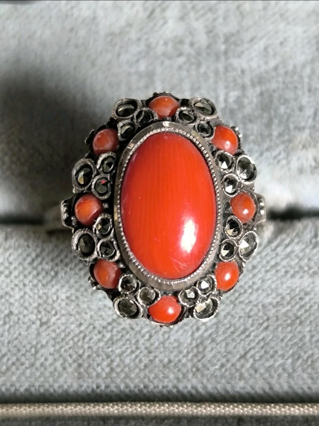 Bague Ancienne Années 1920/30 En Or Rose 9K 375/1000° Avec Pierre Rouge - Taille 56