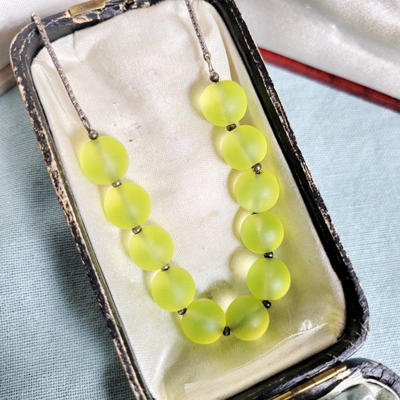 WMF Myra URAN Glass Necklace Necklace 1930 Art deco Bauhaus Design Jewelry WMF Ikora brocante glass lamp work germany rar necklace necklace