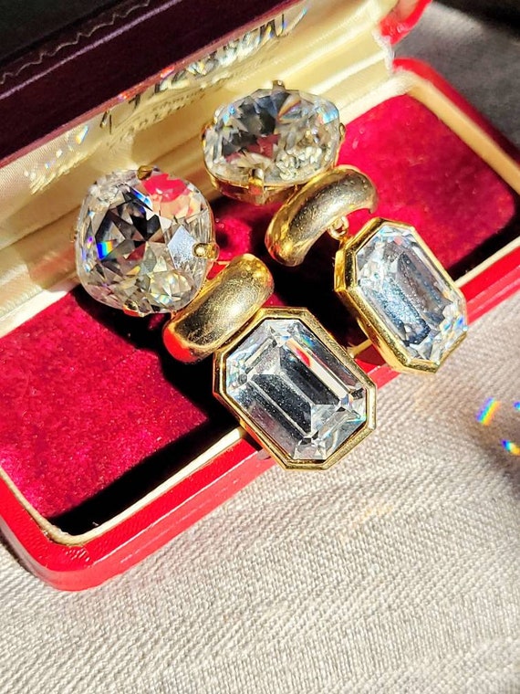 Luxurious Glass Rhinestone Earrings/ Ear Clips Go… - image 1