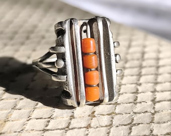Vintage 900 silver ring with coral – handmade, mid-century design – abacus movable unique modernist signed