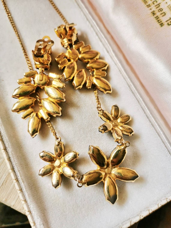 True on sale vintage jewelry