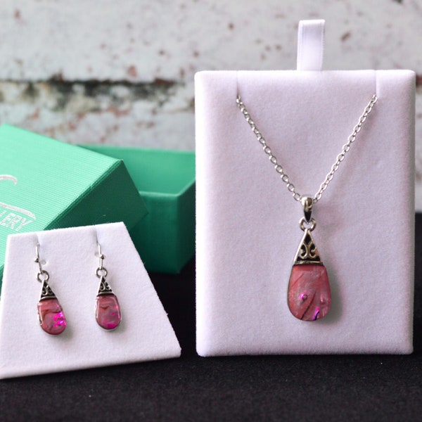 Tear Drop Necklace with Matching Tear Drop Earrings Inlaid Pink Paua Abalone Shell