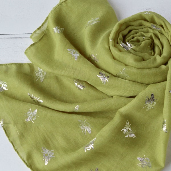 Chartreuse Green Wrap with Metallic Silver Foil Bee Design