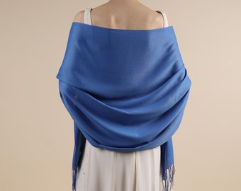 Wyprzedaż sekundowa Royal Blue Lekka kwietniowa paszmina