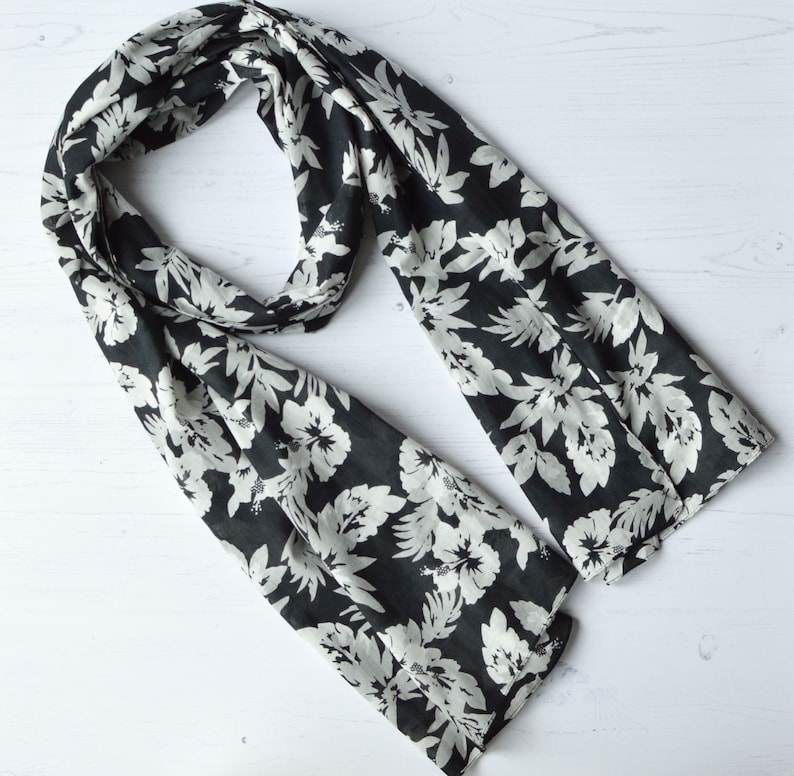 Luxurious Hibiscus Flower Scarf in Green