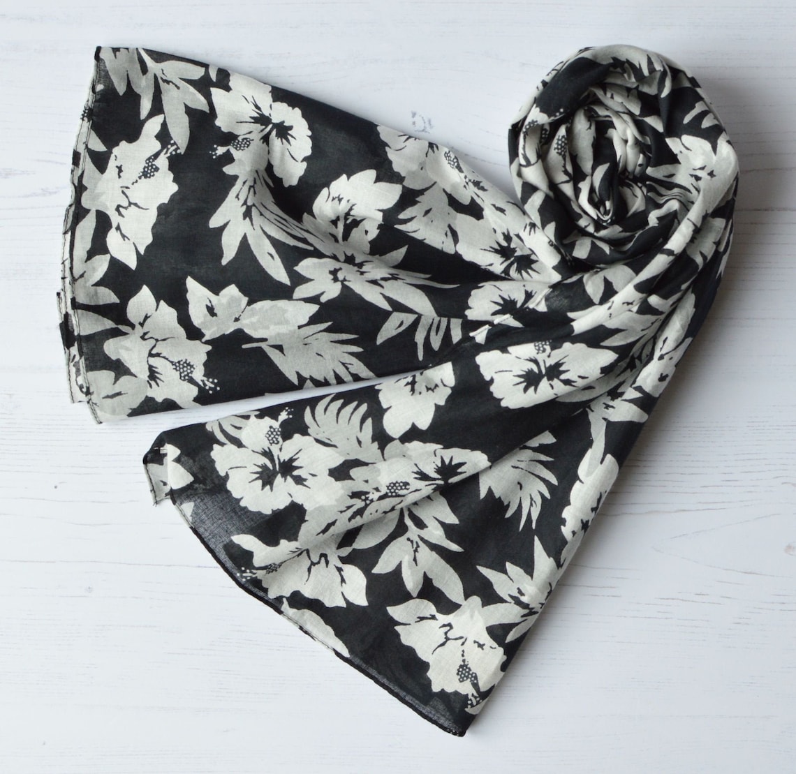Luxurious Hibiscus Flower Scarf in Green main image 0