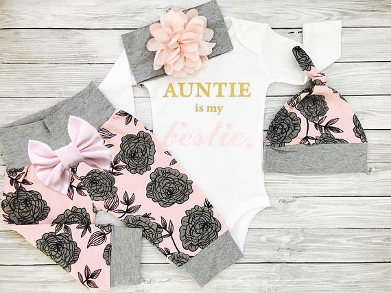 Auntie Baby Bib /"my auntie is my Bestie/" Love Aunt Aunty Niece Nephew Gift