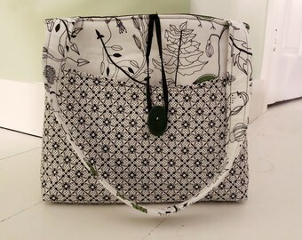 Multicolor red green beige owl bird leaf shopper tote travel Tapestry bag