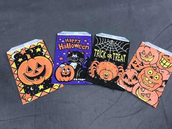 Vintage Halloween Trick or Treat Bags: 1980s Party Candy, Set of 4