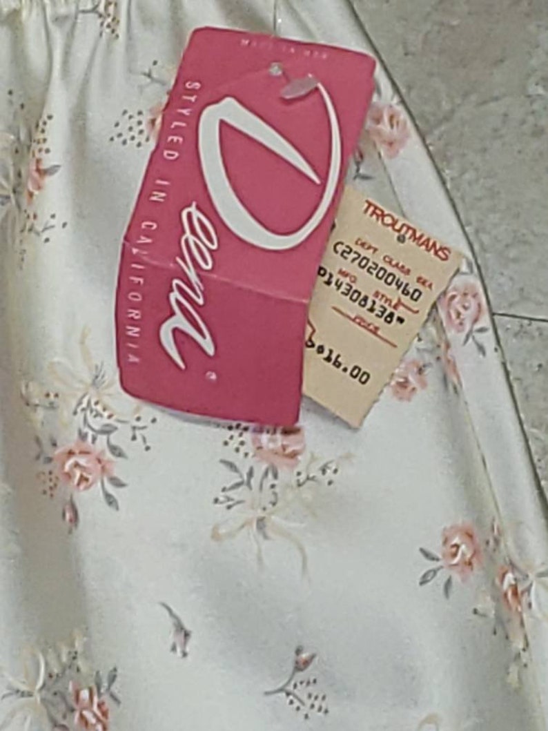 Lovely Vintage Deena Satin Half Slip Ivory with Pink Roses Lg