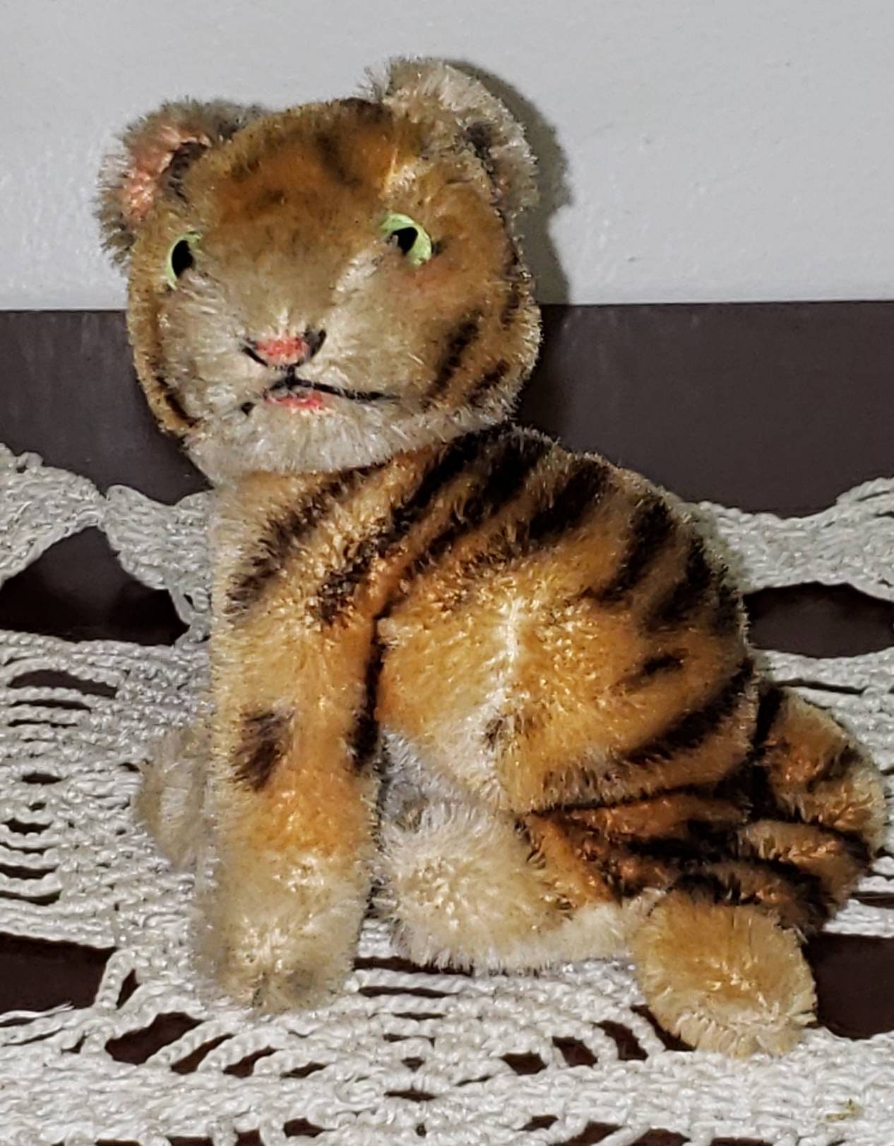 Vintage Bengal Tiger Mohair Glass Eyes Wall Mount Charming Stuffed