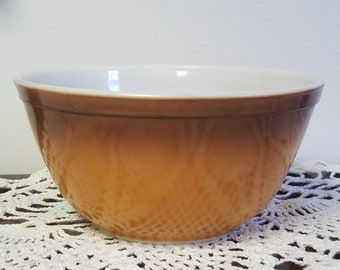 Vintage Pyrex Old Orchard 402 Mixing Bowl