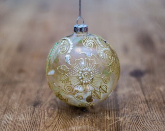 Single hand painted large glass henna bauble