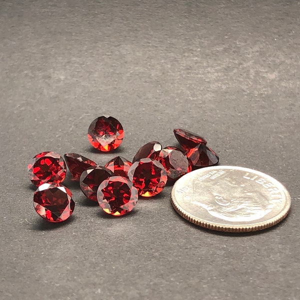 6mm Round Red Garnet. Natural Origin. Fine Quality - Very Good Cut & Polish. 1 Stone Only. January Birthstone.