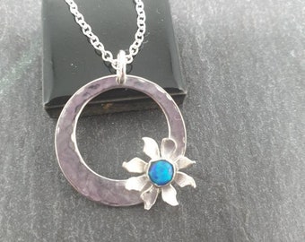 Sterling silver 925 circle with flower and blue opal