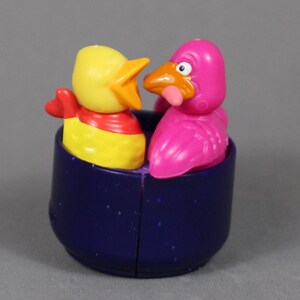 Two for Breakfast, Breakfast, 2. Fruhstuck, Mom and Baby Bird Kinder Toy, Mom feeding baby bird, Mom and baby bird, Kinder Egg Toy, Bird Toy