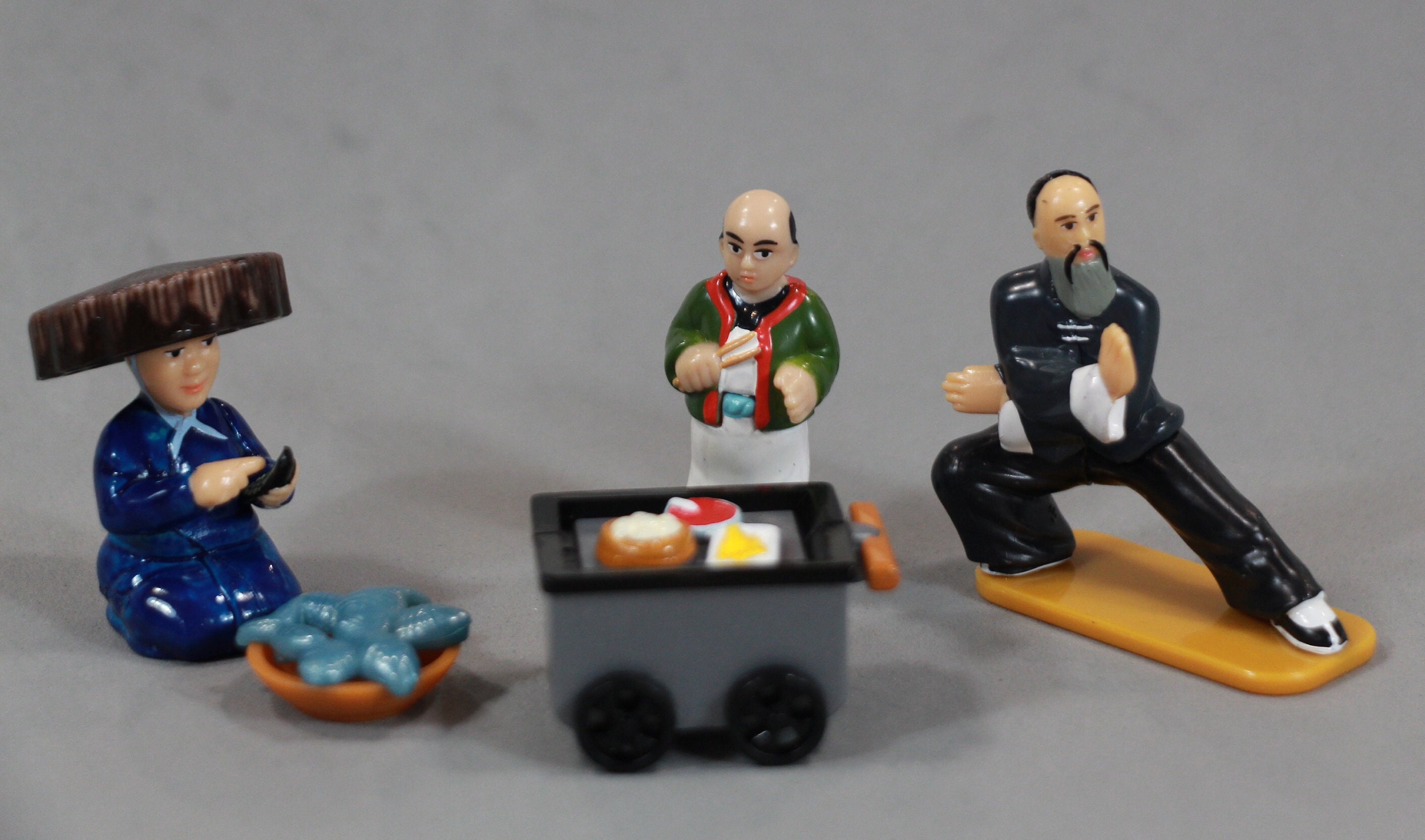 Asian Figures Set, Kinder Egg Asian Kinder Set, Fantasy Fremde
