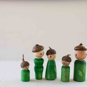 Wooden nature peg gnomes or fairy dolls with acorn hats, Waldorf season table, wooden painted peg people teaching aid