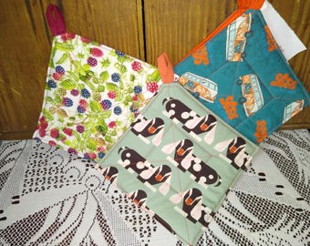 Novelty Print kitchen potholders - 7 inch - Set of Two - Great gifts