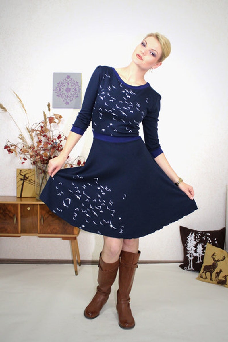 Kleid Greta 2 Vogelschwarm, maritim, blau weiß Bild 1