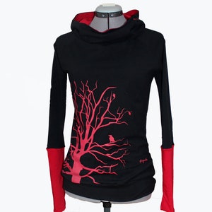 Kapuzenpulli Hoodie_Baum_schwarz-rot Bild 1