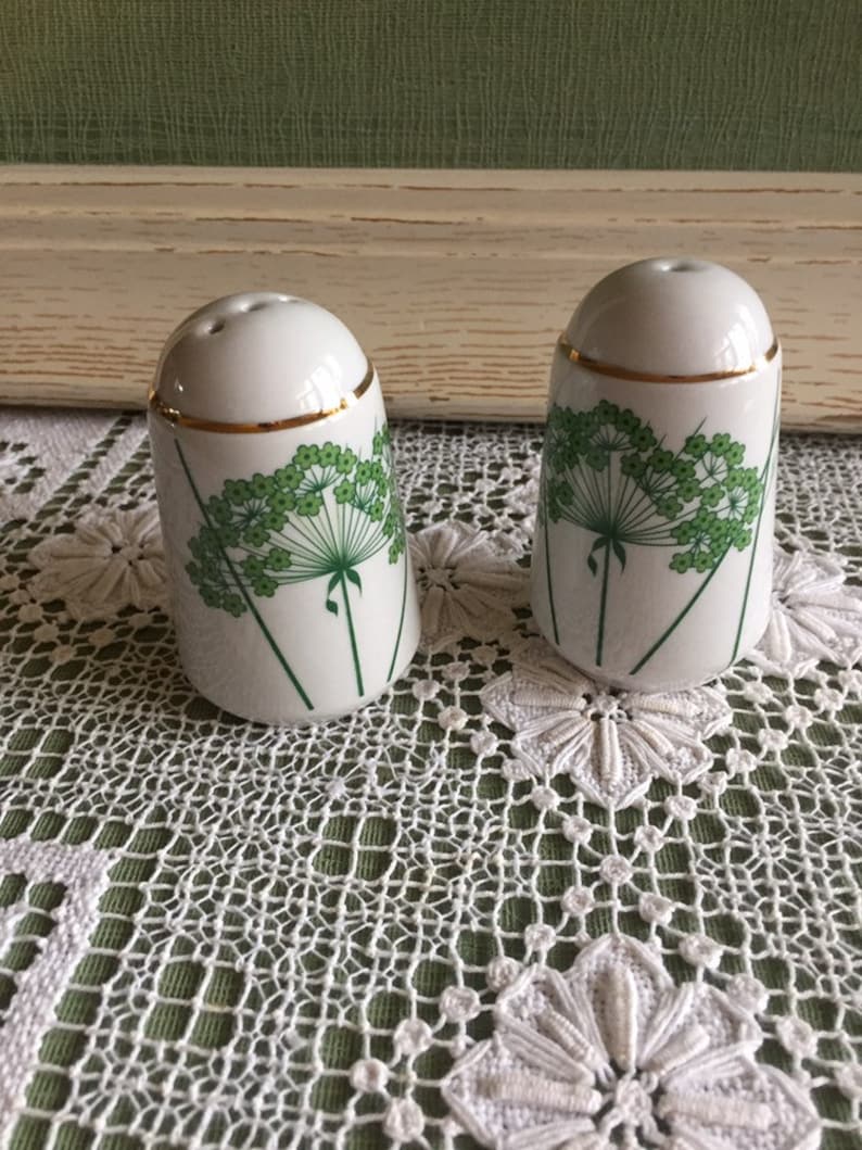 White Porcelain Salt and Pepper Shakers Makers Mark \u201cK\u201d Inside a Simple Decorated with Gold Trim Bright Green Queen Anne\u2019s Lace Flowers