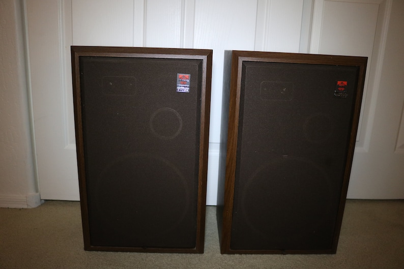 KOSS LOUDSPEAKERS 1989 Kossfire 110 Speakers Connect to Boombox