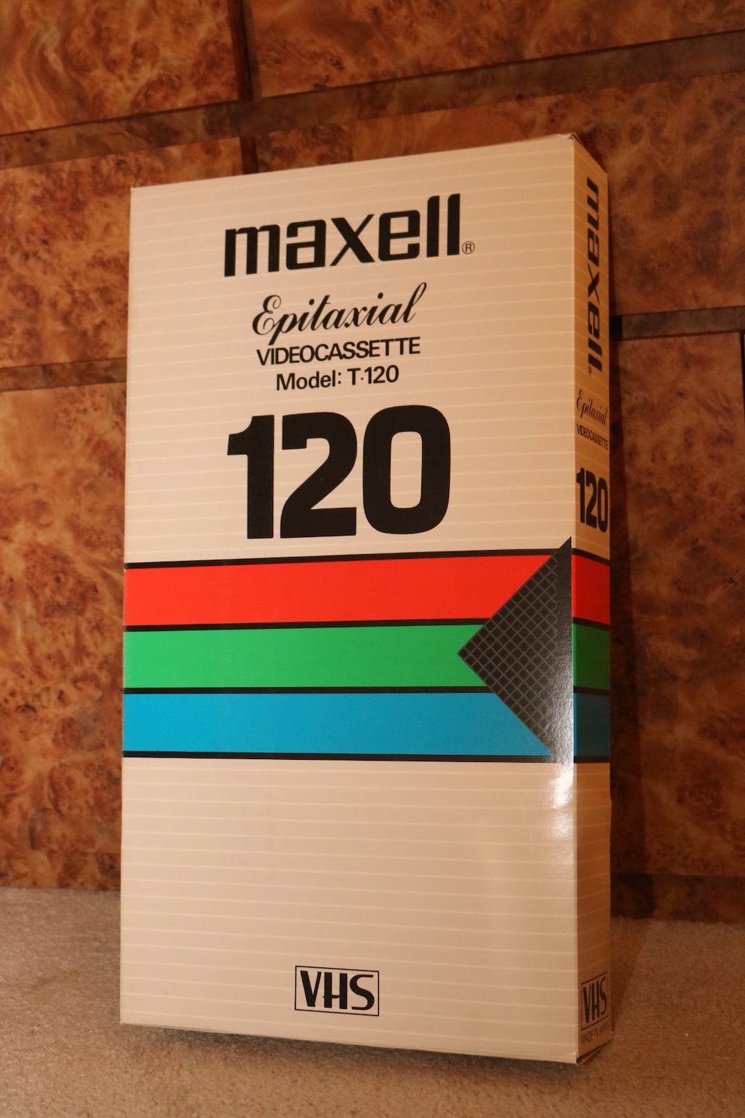 MAXELL Jumbo Blank VHS Cassette T120 Tape Promotional Store