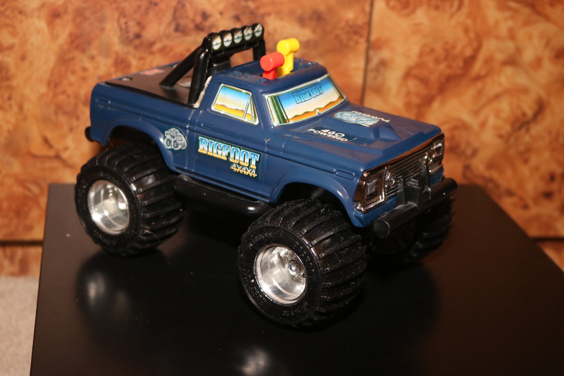 Vintage 1983 Playskool Bigfoot Ford Monster Truck 4X4X4. FREE SHIPPING!!