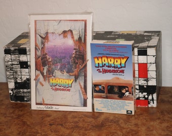 Harry and the Hendersons (1986-1987) VHS Movie + Puzzle Toy by Glade Promo Bigfoot SASQUATCH Galoob Bendy