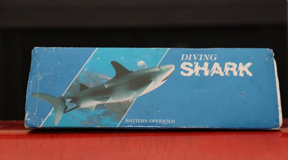 battery operated shark toy