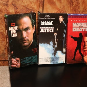 Steven Seagal (1990) VHS definido acima da lei marcada para a morte e fora da justiça Lote de filmes Keith David William Forsythe Aikido Martial Arts