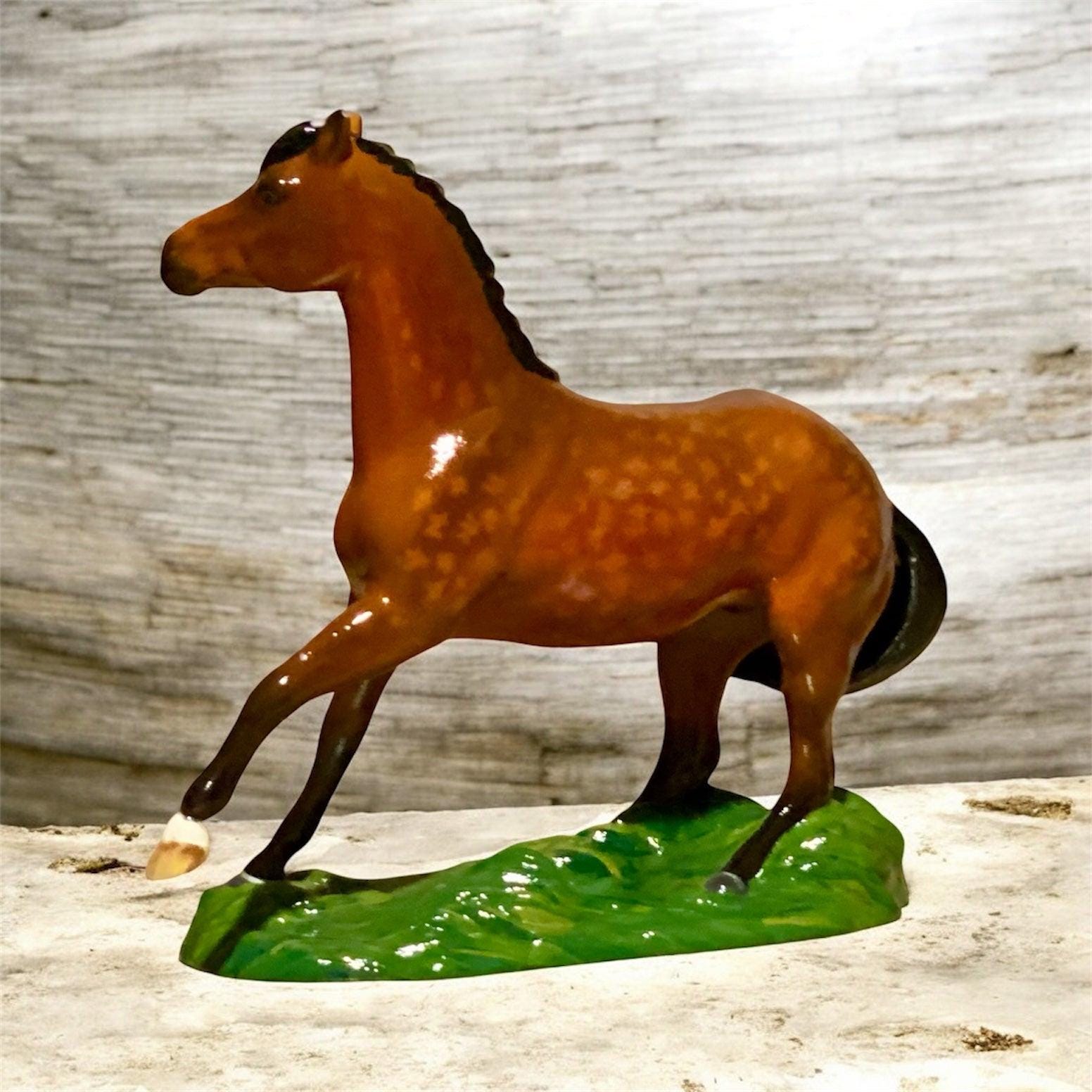 L*M様 beswick ベスウィック 英国 ハンドペイント フィギュリン 馬と