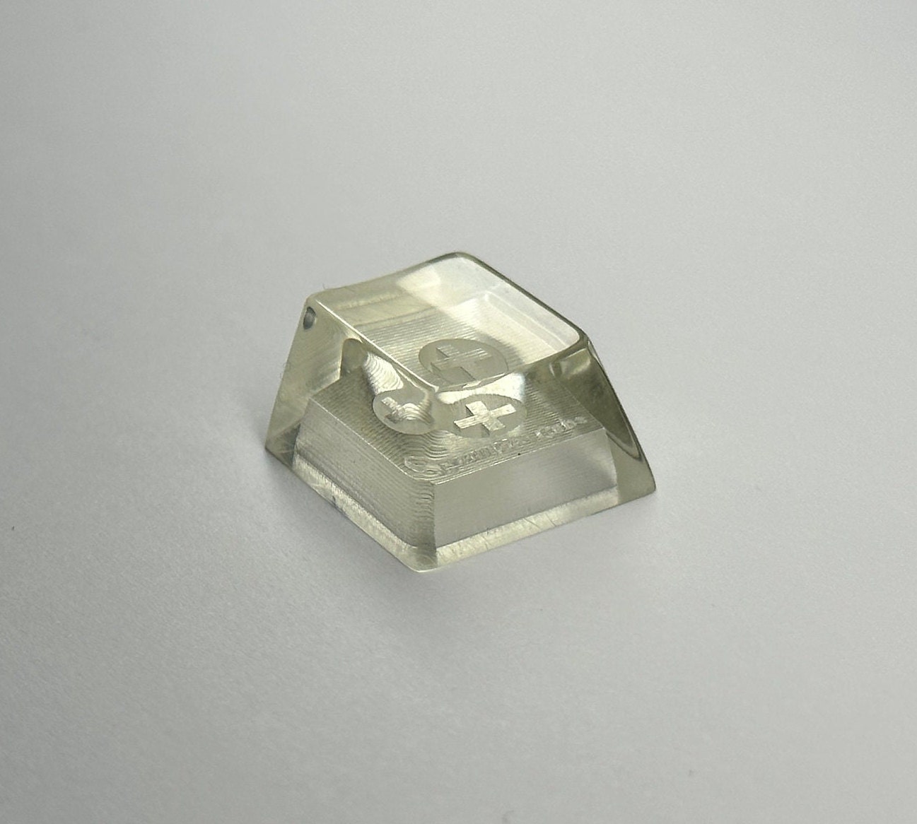 CHERRY PROFILE - Clear Transparent Keycap 1u R4 size - Hand Made Keycaps Mechanical Keyboards - Cherry MX support Back lit Gemkeycaps Logo