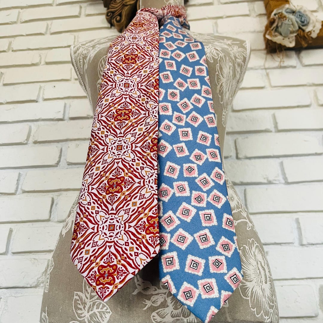 Men's Vintage Patterned Ties - Set of Two - Etsy