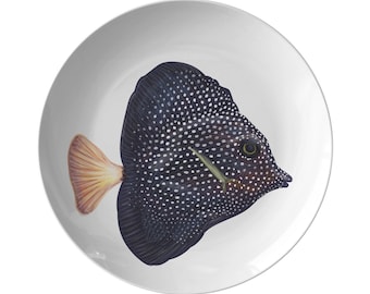 Black & White Spotted Fish Plates, Set of 4, Plastic Dinnerware, Tropical Fish Plates, Fish Themed Dinner Plates, Outdoor Plate Set, Sealife