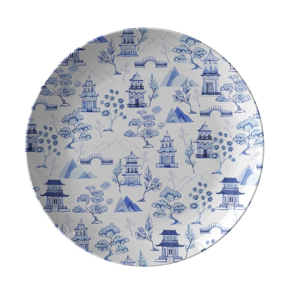 Blue and white plastic plates online