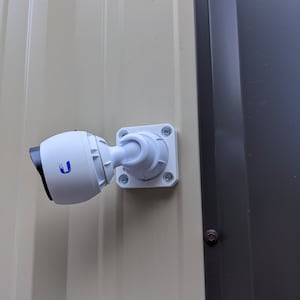 Masonry & Metal Wall - Heavy Duty Wall Mount Bracket for Ubiquiti Bullet Cam