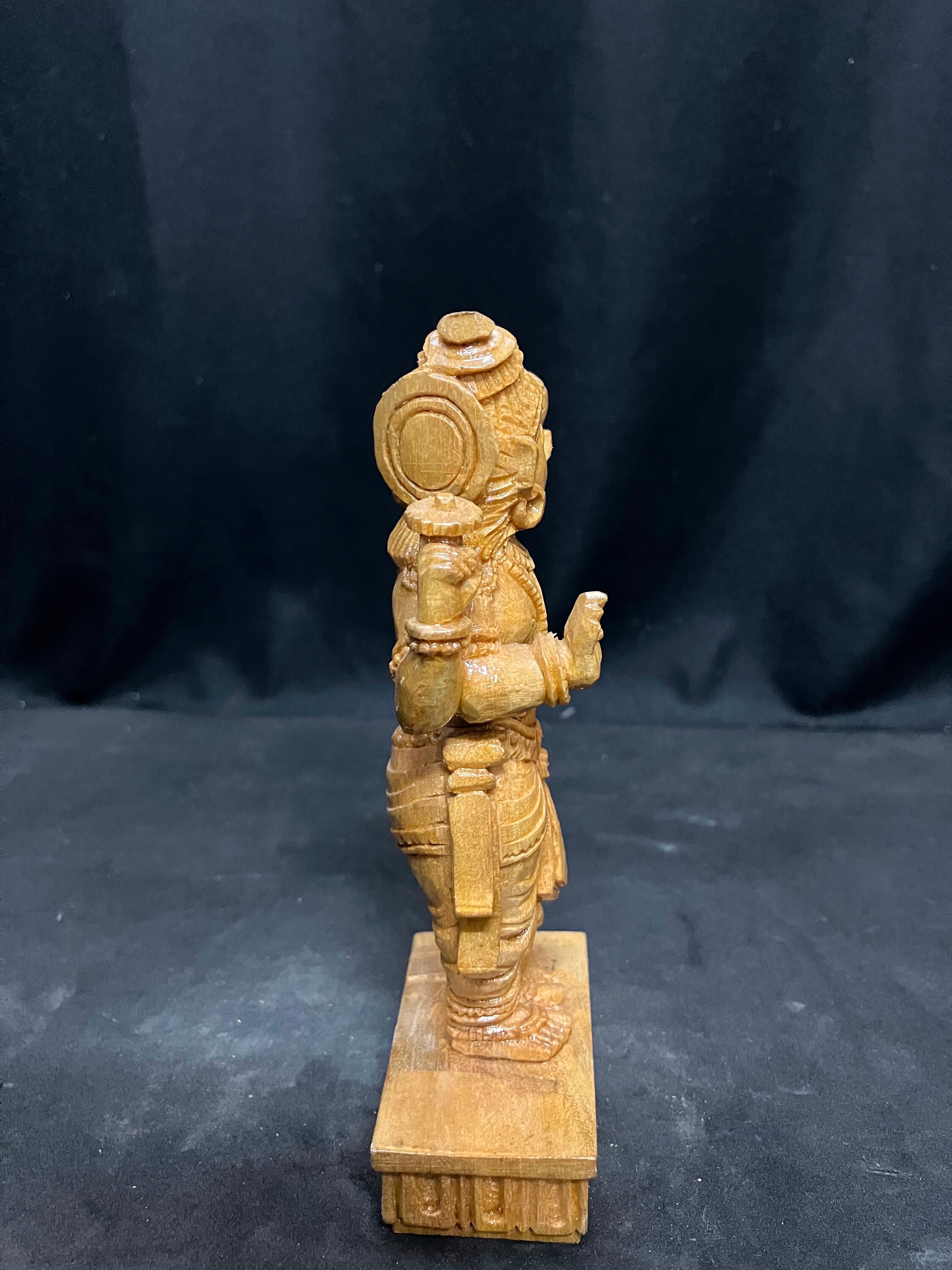 JL Chinese Wood Carved Statue JL Chinese Wood Carved Statue