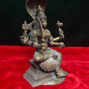Antique looking panchaloha cast Mariamma devi idol image 2