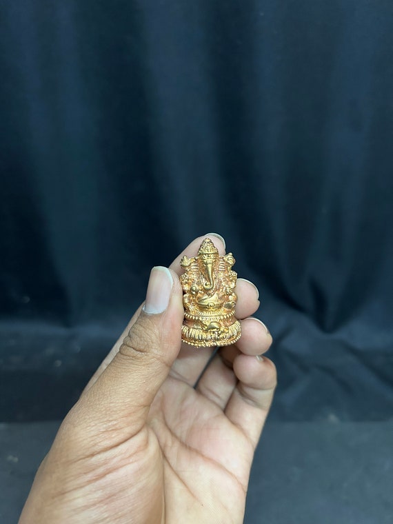 Buy Pure Brass Radha Krishna idols - Brass Rings and Stones - 21 inch –  Budhshiv.com