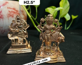 Prasiddh copper idols present copper idol of dattatreya