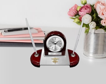 Soporte para bolígrafo, placa de identificación para escritorio, reloj grabado en plata, regalo de graduación de Doctor en Optometría, premio, felicitación de cumpleaños para optometrista