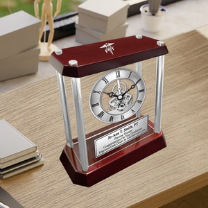 3D Physical Therapy Logo Personalized Gift Silver Gear Engraved Clock Service Award Therapist Retirement Congratulation DPT Graduation