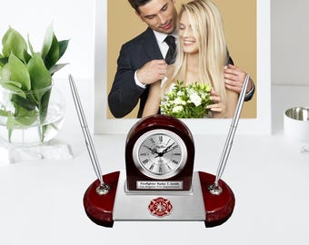 Felicitaciones a bomberos de EMT, premio de jubilación por servicio, regalo de bombero, reloj de escritorio grabado, bolígrafo, placa con nombre, placa de bombero, academia