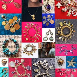 Pode incluir: Uma colagem de v&aacute;rios braceletes, colares e brincos com pingentes de ouro e prata. Os pingentes incluem moedas, cora&ccedil;&otilde;es, estrelas e outros elementos decorativos. Alguns dos pingentes apresentam caracteres chineses.