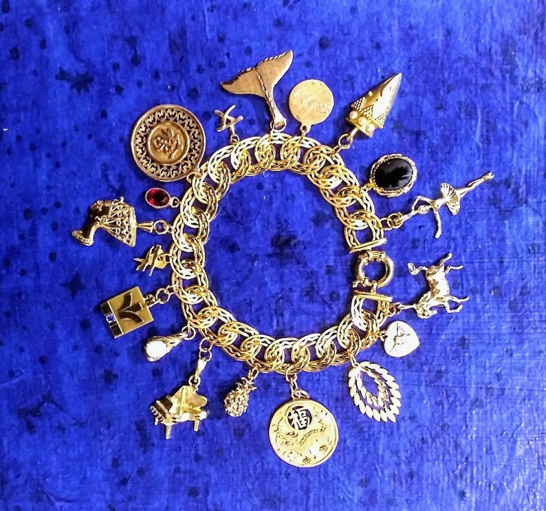 Exquisite Vintage Gold Charm Bracelet Sublime Gold Bracelet Etsy