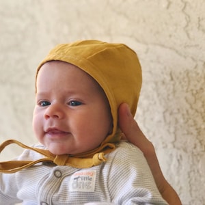 Handmade Linen Baby Bonnet – Custom Colors Available, Breathable & Soft Baby Hat, Reversible Toddler Bonnet, Neutral Baby Headwear