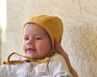 Handmade Linen Baby Bonnet: Soft Breathable Reversible Hat