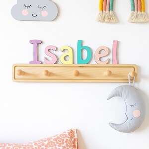 Colorful kids Coat Rack with Personalized Name - Fast delivery afbeelding 2